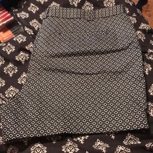 Sold ‼️ Mid thigh shorts